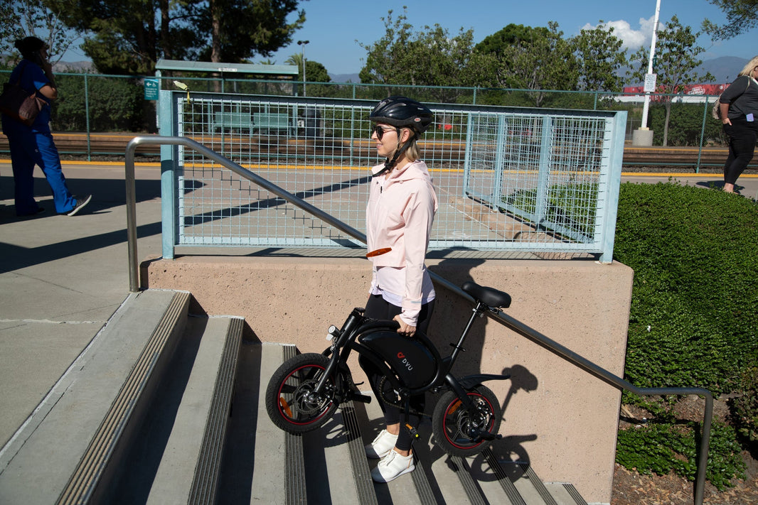 DYU D3S Mini E-Bike Kurzstrecken Guide Deutschland im Park